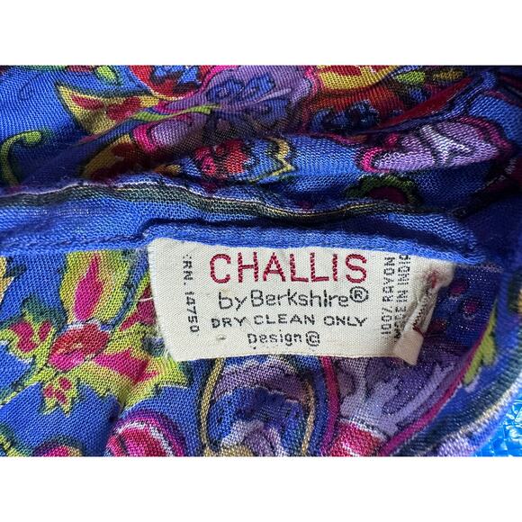 Challis by Berkshire Scarf Made in India Rayon Blue Red Floral Scarf 32" x 32" - Picture 2 of 5